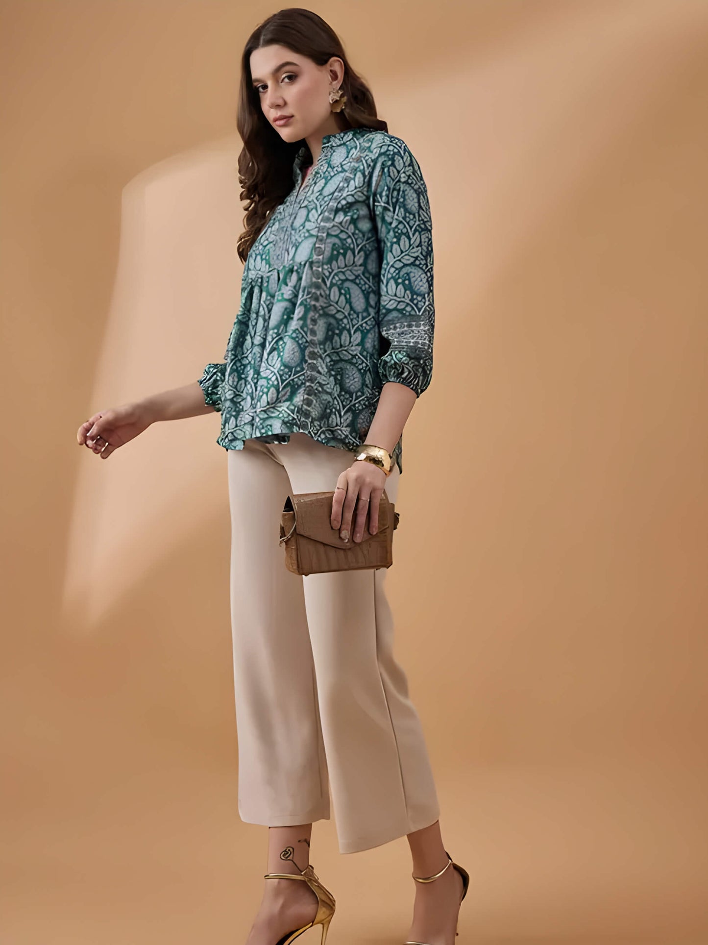 Winza Designer Women's Green Floral Printed Polyrayon Casual 3/4 Sleeve Top