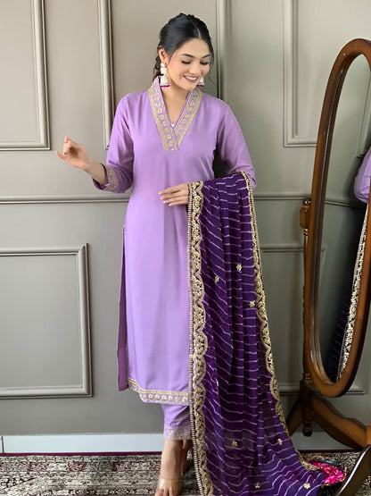 Women Embroidered Viscose Silk Blend kurta Pant Dupatta set